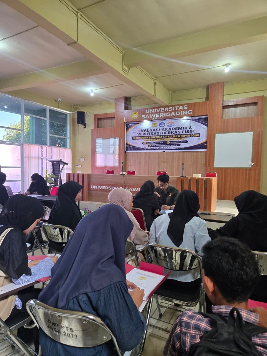 Suasana kegiatan di Aula Universitas Sawerigading Makassar